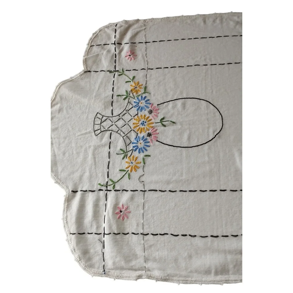Vintage Handmade Embroidered Table Runner Dresser Runner Floral 43x15.75 In SEE